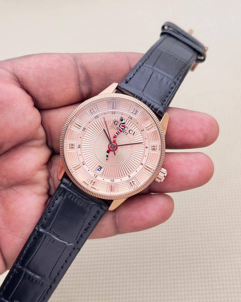 GUCCI MENS PREMIUM WATCH