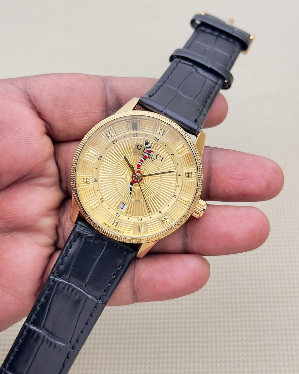 GUCCI MENS PREMIUM WATCH