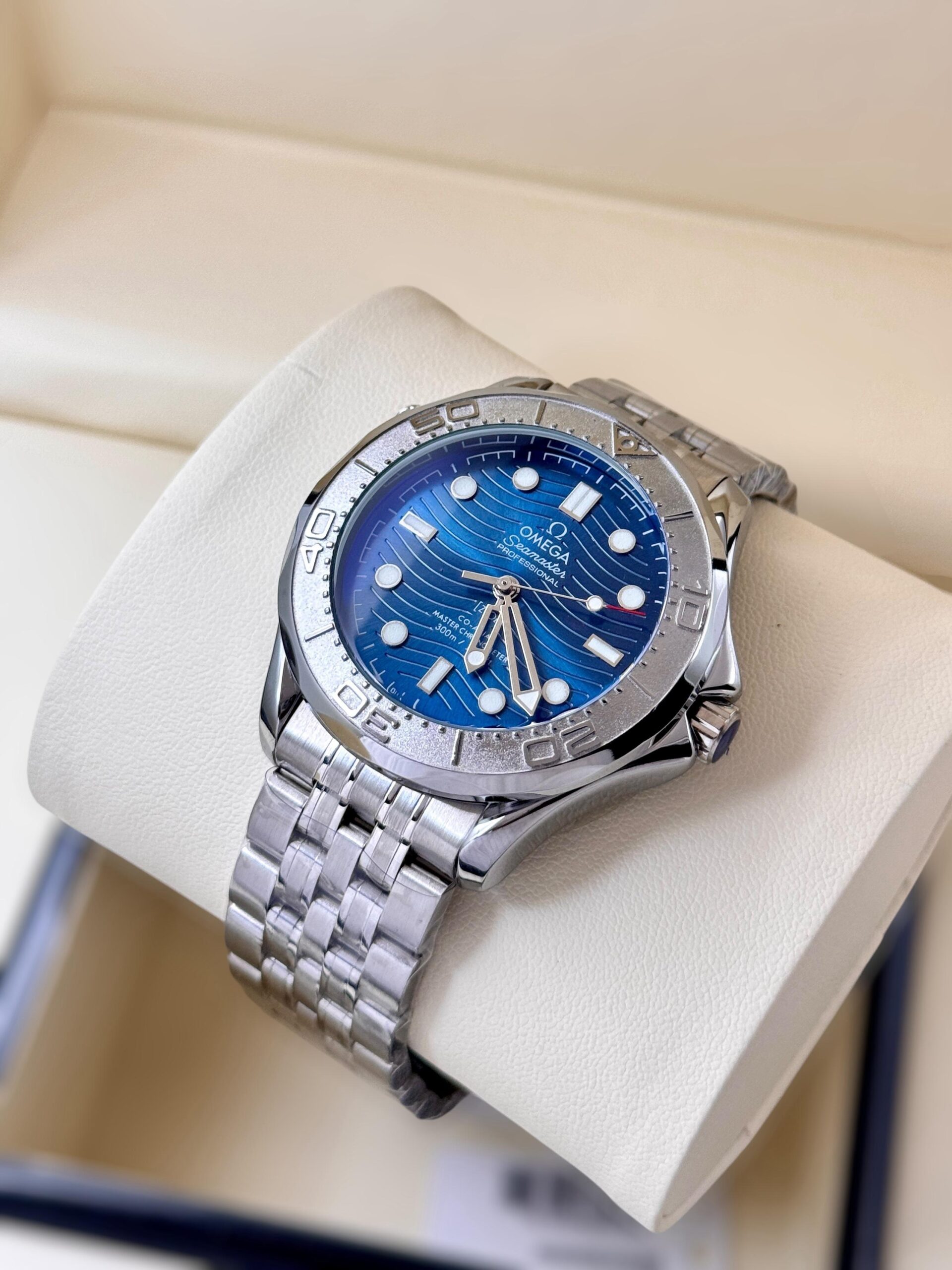 OMEGA MENS PREMIUM WATCHES