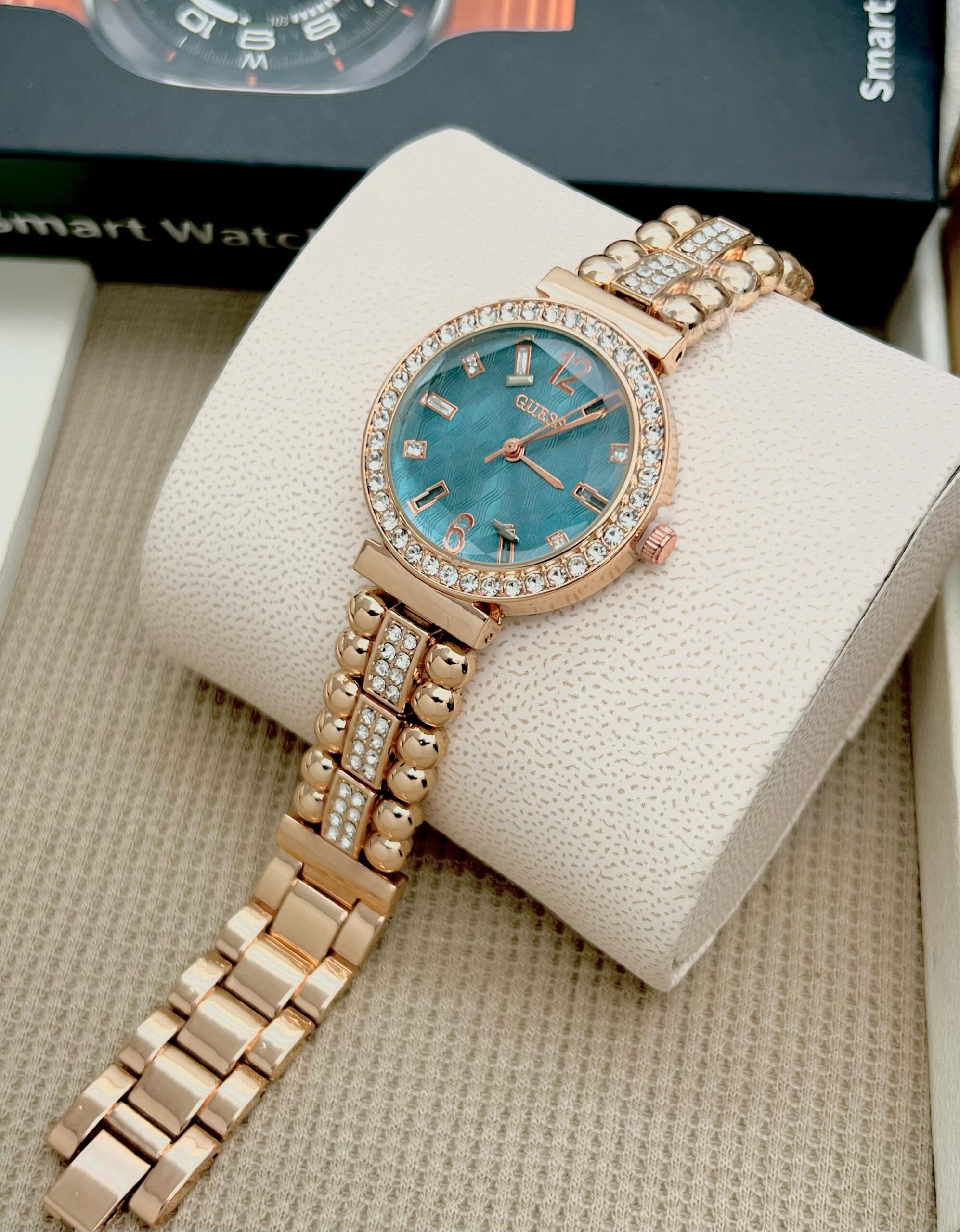 GUESS WOMENS PREMIUM WATCHES