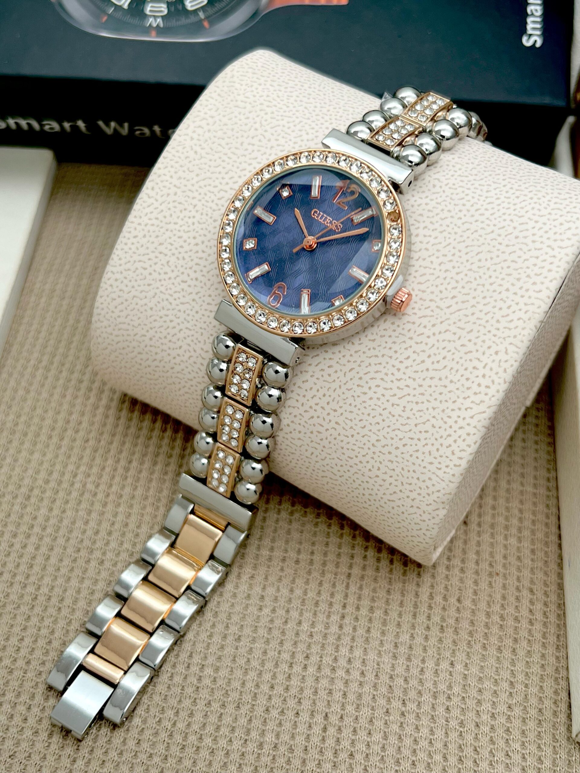 GUESS WOMENS PREMIUM WATCHES