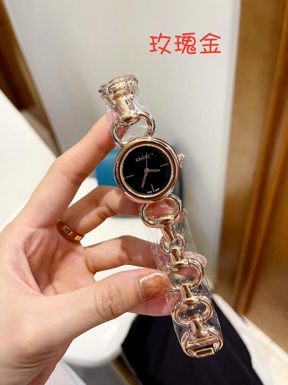 GUCCI WOMENS PREMIUM WATCHES