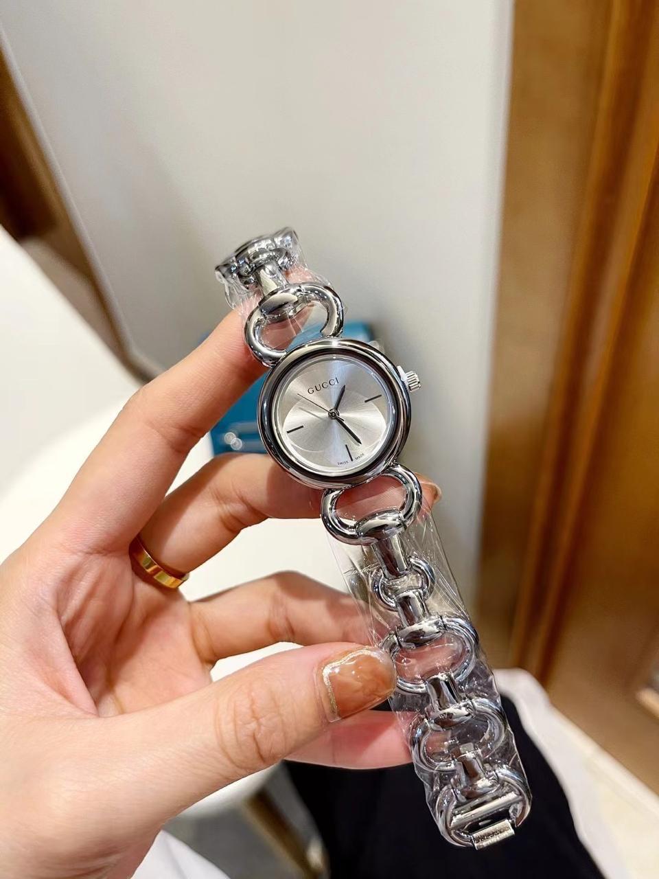 GUCCI WOMENS PREMIUM WATCHES