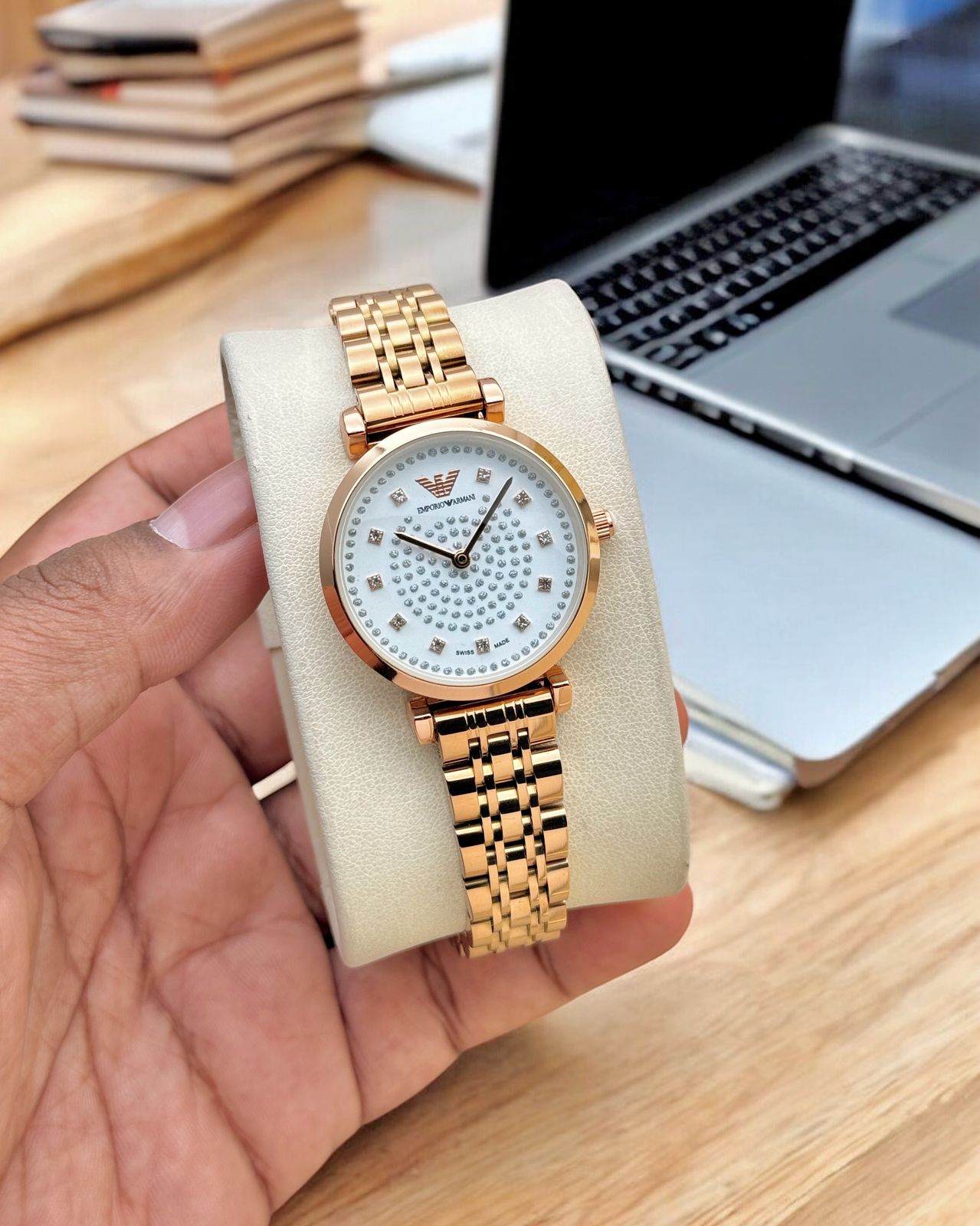 EMPORIO ARMANI MENS PREMIUM WATCHES