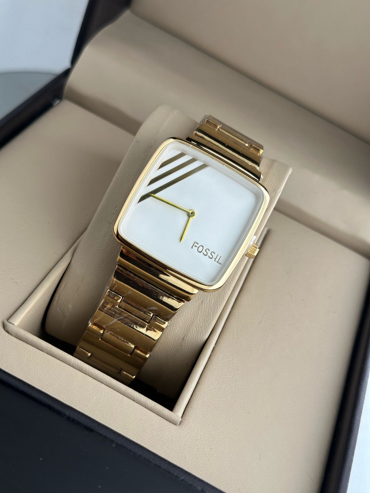 FOSSIL WOMENS PREMIUM WATCHES