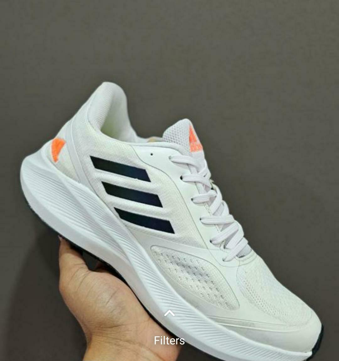 IMPORTED HIGH QUALITY SHOES WITH CREASE PROTECTOR INSIDE HIGH QUALITY AND COMFORT GUARANTEE FOR MENS AND WOMENS ( BA)