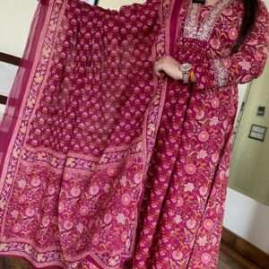 WOMES PARTY WEAR AND FORMAL ALL TIME SUITED KURTIS 3 PIECE SET FOR WOMENS (ROYAL)