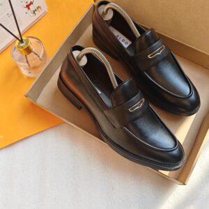 IMPORTED HIGH QUALITY SHOES WITH CREASE PROTECTOR INSIDE HIGH QUALITY AND COMFORT GUARANTEE FOR MENS AND WOMENS ( BA)