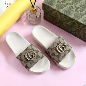 IMPORTED HIGH QUALITY SHOES WITH CREASE PROTECTOR INSIDE HIGH QUALITY AND COMFORT GUARANTEE FOR MENS AND WOMENS ( BA)