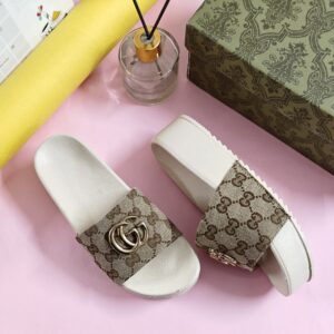 IMPORTED HIGH QUALITY SHOES WITH CREASE PROTECTOR INSIDE HIGH QUALITY AND COMFORT GUARANTEE FOR MENS AND WOMENS ( BA)