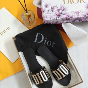 IMPORTED HIGH QUALITY SHOES WITH CREASE PROTECTOR INSIDE HIGH QUALITY AND COMFORT GUARANTEE FOR MENS AND WOMENS ( BA)