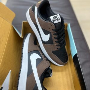 IMPORTED HIGH QUALITY SHOES WITH CREASE PROTECTOR INSIDE HIGH QUALITY AND COMFORT GUARANTEE FOR MENS AND WOMENS ( BA)