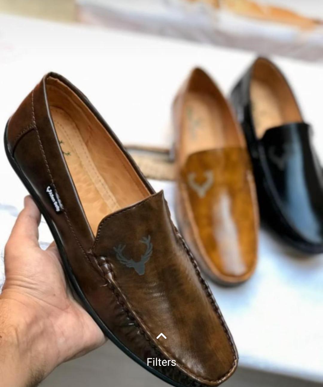 IMPORTED HIGH QUALITY SHOES WITH CREASE PROTECTOR INSIDE HIGH QUALITY AND COMFORT GUARANTEE FOR MENS AND WOMENS ( BA)