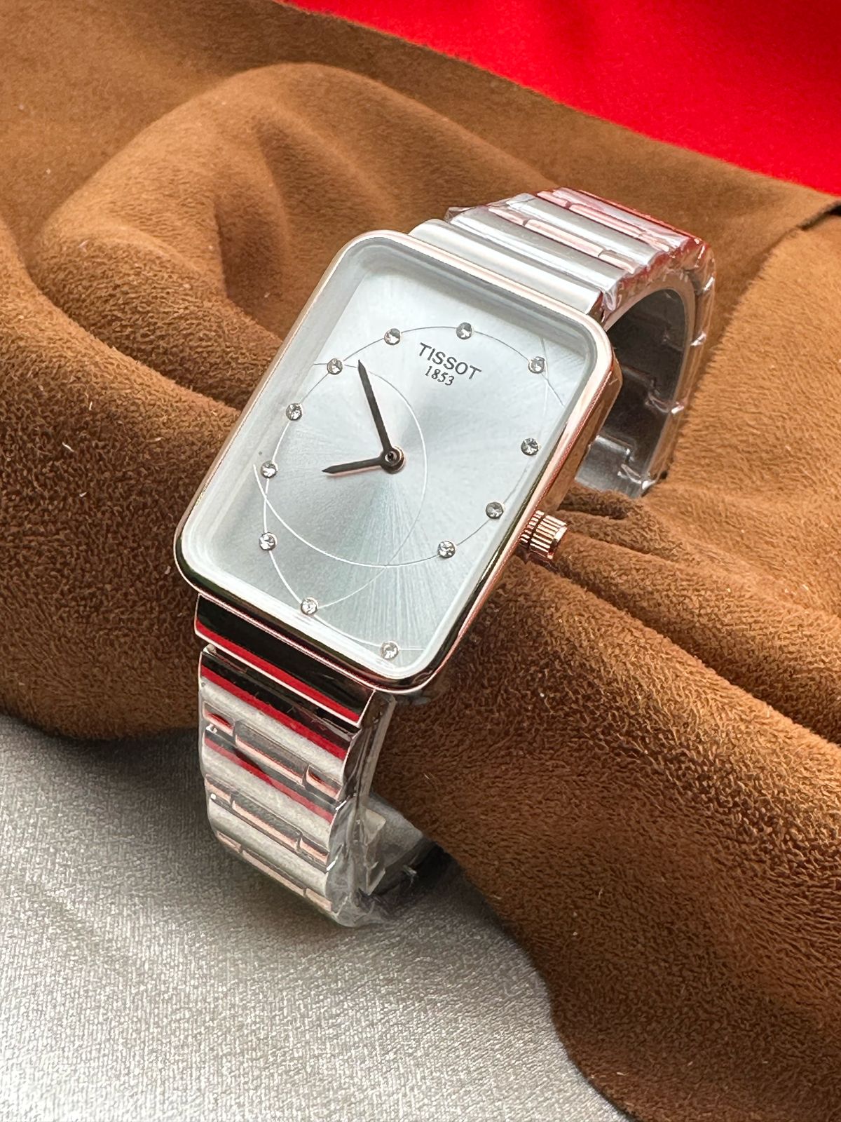 IMPORTED HIGH QUALITY SHOES WITH CREASE PROTECTOR INSIDE HIGH QUALITY AND COMFORT GUARANTEE FOR MENS AND WOMENS ( BA)