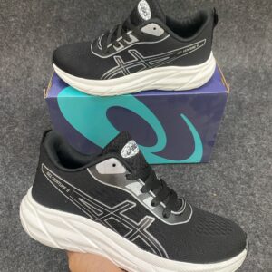 IMPORTED HIGH QUALITY SHOES WITH CREASE PROTECTOR INSIDE HIGH QUALITY AND COMFORT GUARANTEE FOR MENS AND WOMENS ( BA)