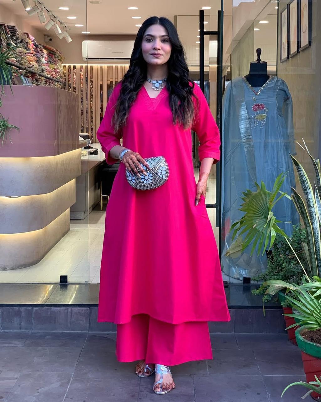 WOMES PARTY WEAR AND FORMAL ALL TIME SUITED KURTIS 3 PIECE SET FOR WOMENS (ROYAL)