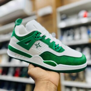 IMPORTED HIGH QUALITY SHOES WITH CREASE PROTECTOR INSIDE HIGH QUALITY AND COMFORT GUARANTEE FOR MENS AND WOMENS ( BA)