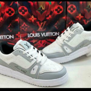 IMPORTED HIGH QUALITY SHOES WITH CREASE PROTECTOR INSIDE HIGH QUALITY AND COMFORT GUARANTEE FOR MENS AND WOMENS ( BA)