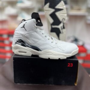 IMPORTED HIGH QUALITY SHOES WITH CREASE PROTECTOR INSIDE HIGH QUALITY AND COMFORT GUARANTEE FOR MENS AND WOMENS ( BA)