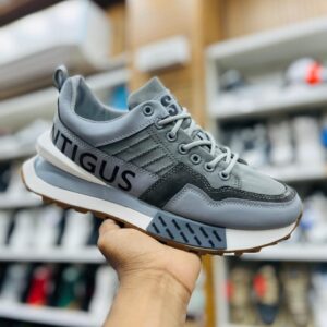 IMPORTED HIGH QUALITY SHOES WITH CREASE PROTECTOR INSIDE HIGH QUALITY AND COMFORT GUARANTEE FOR MENS AND WOMENS ( BA)