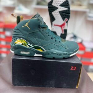 IMPORTED HIGH QUALITY SHOES WITH CREASE PROTECTOR INSIDE HIGH QUALITY AND COMFORT GUARANTEE FOR MENS AND WOMENS ( BA)