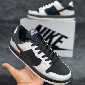 IMPORTED HIGH QUALITY SHOES WITH CREASE PROTECTOR INSIDE HIGH QUALITY AND COMFORT GUARANTEE FOR MENS AND WOMENS ( BA)