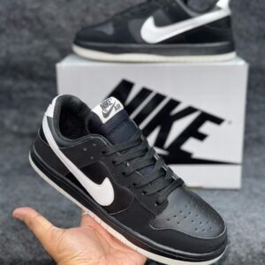 IMPORTED HIGH QUALITY SHOES WITH CREASE PROTECTOR INSIDE HIGH QUALITY AND COMFORT GUARANTEE FOR MENS AND WOMENS ( BA)