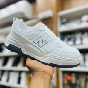 IMPORTED HIGH QUALITY SHOES WITH CREASE PROTECTOR INSIDE HIGH QUALITY AND COMFORT GUARANTEE FOR MENS AND WOMENS ( BA)