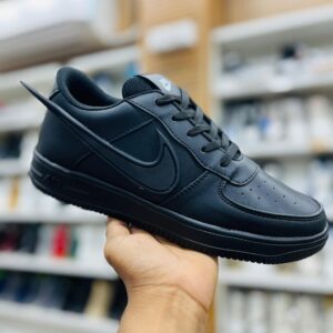 IMPORTED HIGH QUALITY SHOES WITH CREASE PROTECTOR INSIDE HIGH QUALITY AND COMFORT GUARANTEE FOR MENS AND WOMENS ( BA)