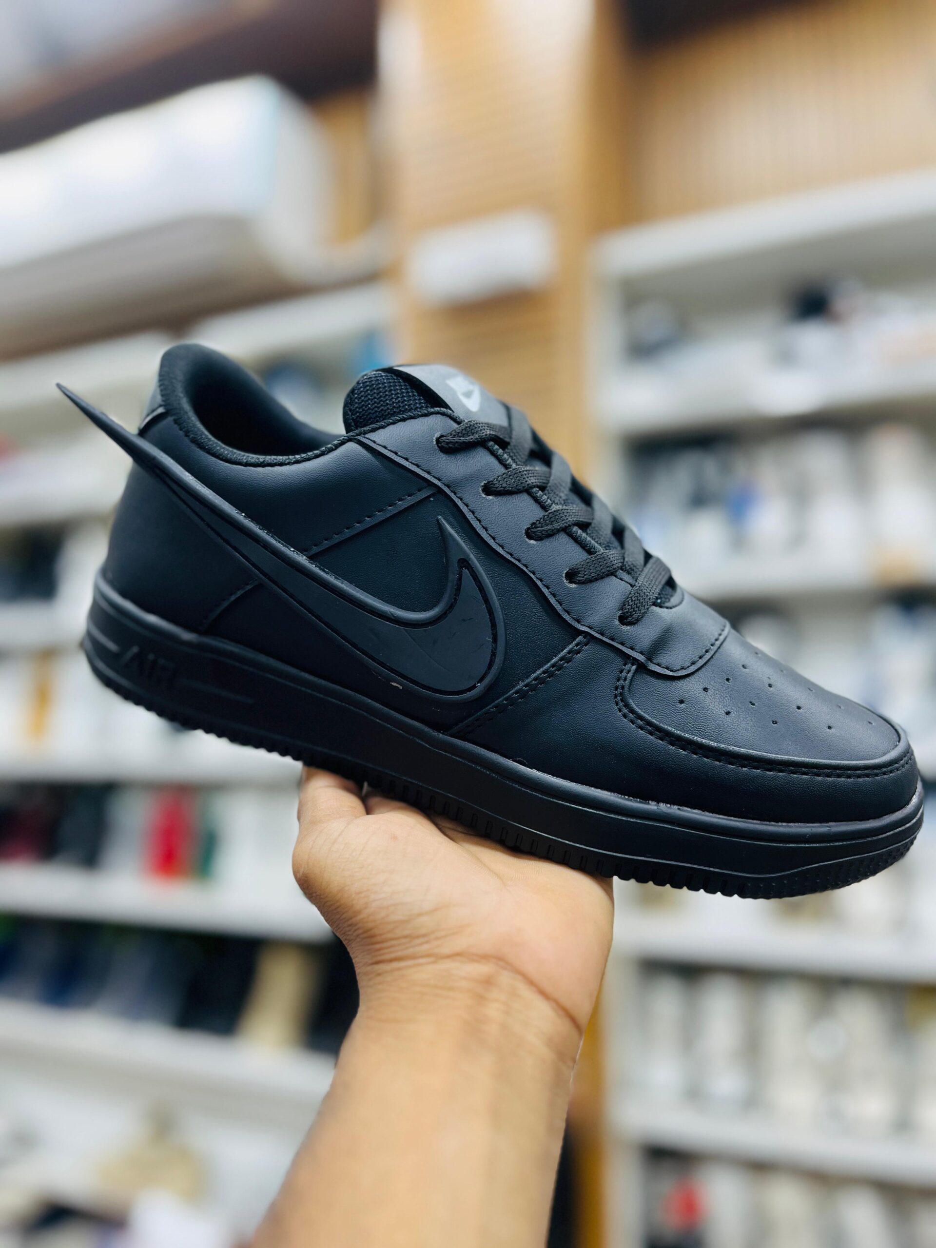 IMPORTED HIGH QUALITY SHOES WITH CREASE PROTECTOR INSIDE HIGH QUALITY AND COMFORT GUARANTEE FOR MENS AND WOMENS ( BA)