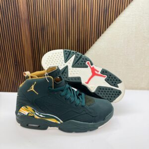 IMPORTED HIGH QUALITY SHOES WITH CREASE PROTECTOR INSIDE HIGH QUALITY AND COMFORT GUARANTEE FOR MENS AND WOMENS ( BA)