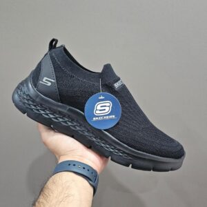 IMPORTED HIGH QUALITY SHOES WITH CREASE PROTECTOR INSIDE HIGH QUALITY AND COMFORT GUARANTEE FOR MENS AND WOMENS ( BA)