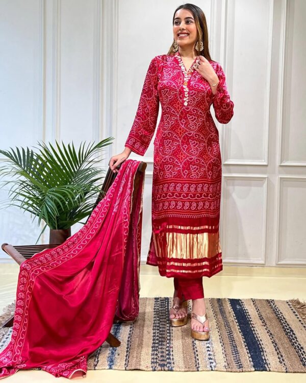 WOMES PARTY WEAR AND FORMAL ALL TIME SUITED KURTIS 3 PIECE SET FOR WOMENS (ROYAL)
