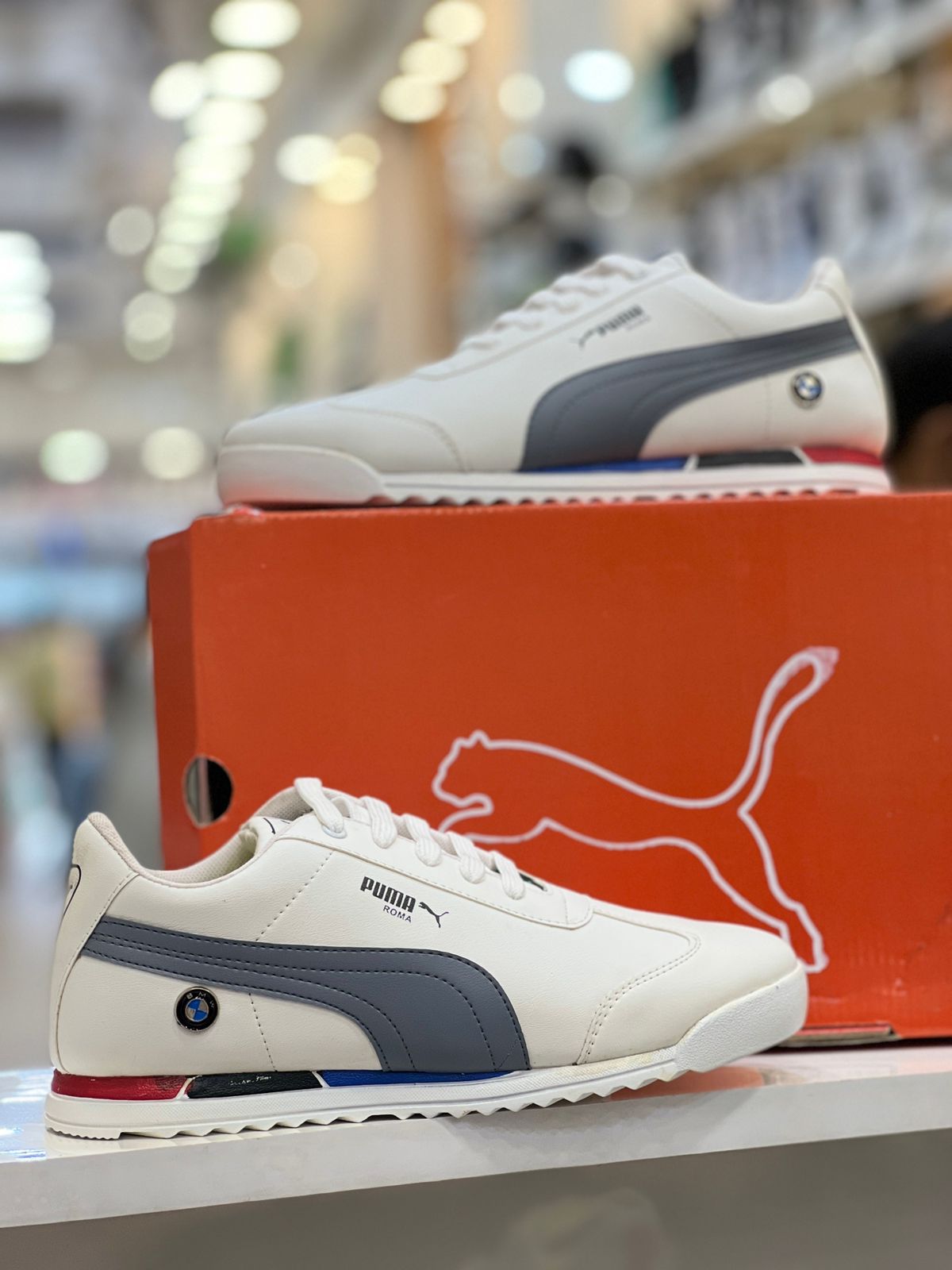 IMPORTED HIGH QUALITY SHOES WITH CREASE PROTECTOR INSIDE HIGH QUALITY AND COMFORT GUARANTEE FOR MENS AND WOMENS ( BA)