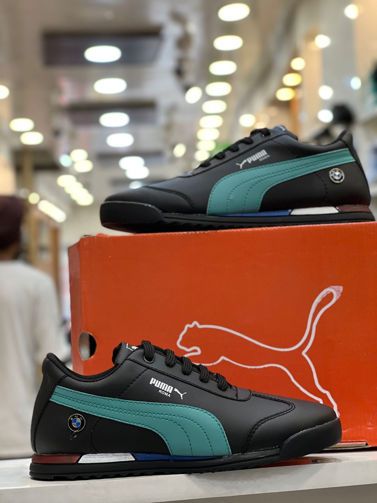 IMPORTED HIGH QUALITY SHOES WITH CREASE PROTECTOR INSIDE HIGH QUALITY AND COMFORT GUARANTEE FOR MENS AND WOMENS ( BA)