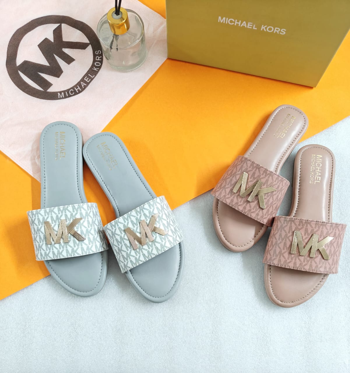 IMPORTED HIGH QUALITY SHOES WITH CREASE PROTECTOR INSIDE HIGH QUALITY AND COMFORT GUARANTEE FOR MENS AND WOMENS ( BA)