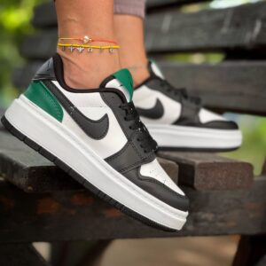 IMPORTED HIGH QUALITY SHOES WITH CREASE PROTECTOR INSIDE HIGH QUALITY AND COMFORT GUARANTEE FOR MENS AND WOMENS ( BA)