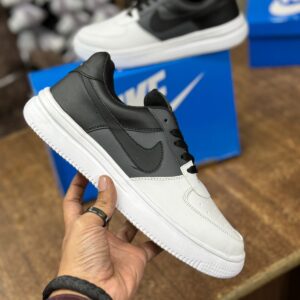 IMPORTED HIGH QUALITY SHOES WITH CREASE PROTECTOR INSIDE HIGH QUALITY AND COMFORT GUARANTEE FOR MENS AND WOMENS ( BA)