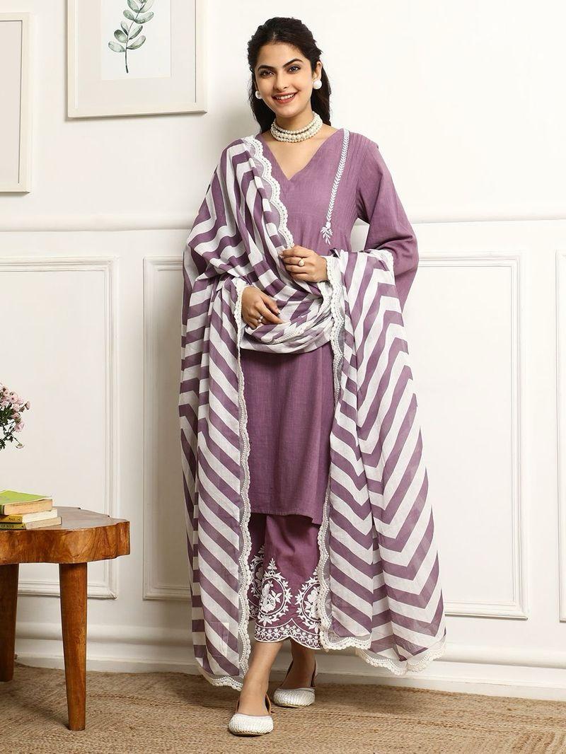 WOMES PARTY WEAR AND FORMAL ALL TIME SUITED KURTIS 3 PIECE SET FOR WOMENS (ROYAL)