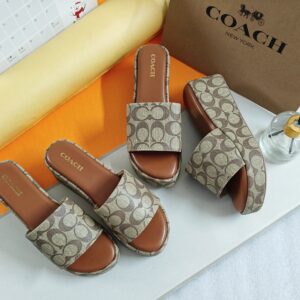 IMPORTED HIGH QUALITY SHOES WITH CREASE PROTECTOR INSIDE HIGH QUALITY AND COMFORT GUARANTEE FOR MENS AND WOMENS ( BA)