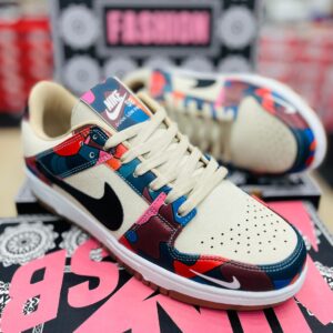 IMPORTED HIGH QUALITY SHOES WITH CREASE PROTECTOR INSIDE HIGH QUALITY AND COMFORT GUARANTEE FOR MENS AND WOMENS ( BA)