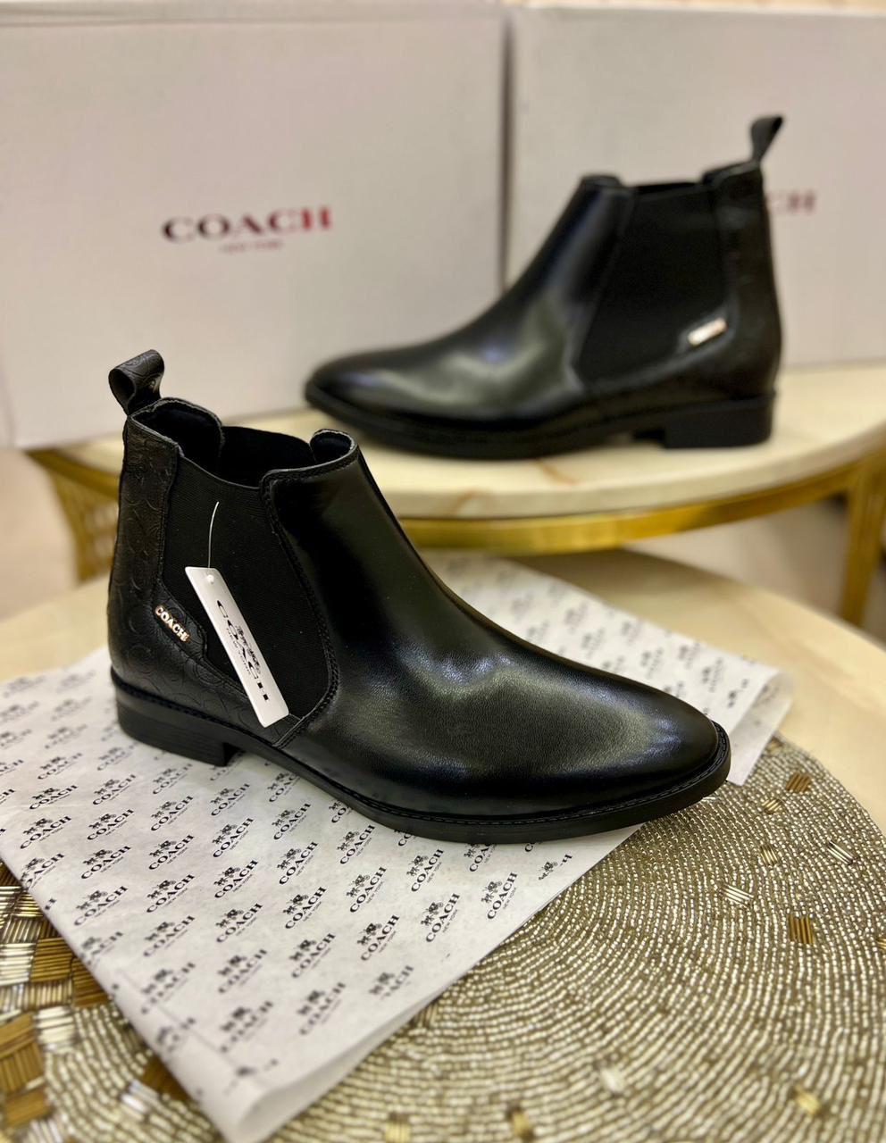 IMPORTED HIGH QUALITY SHOES WITH CREASE PROTECTOR INSIDE HIGH QUALITY AND COMFORT GUARANTEE FOR MENS AND WOMENS ( BA)