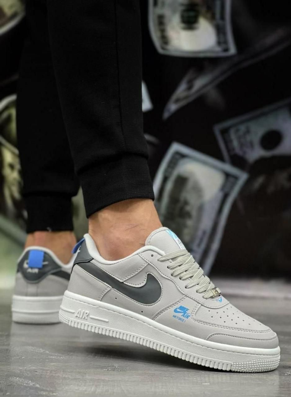 IMPORTED HIGH QUALITY SHOES WITH CREASE PROTECTOR INSIDE HIGH QUALITY AND COMFORT GUARANTEE FOR MENS AND WOMENS ( BA)