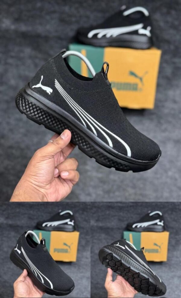 IMPORTED HIGH QUALITY SHOES WITH CREASE PROTECTOR INSIDE HIGH QUALITY AND COMFORT GUARANTEE FOR MENS AND WOMENS ( BA)