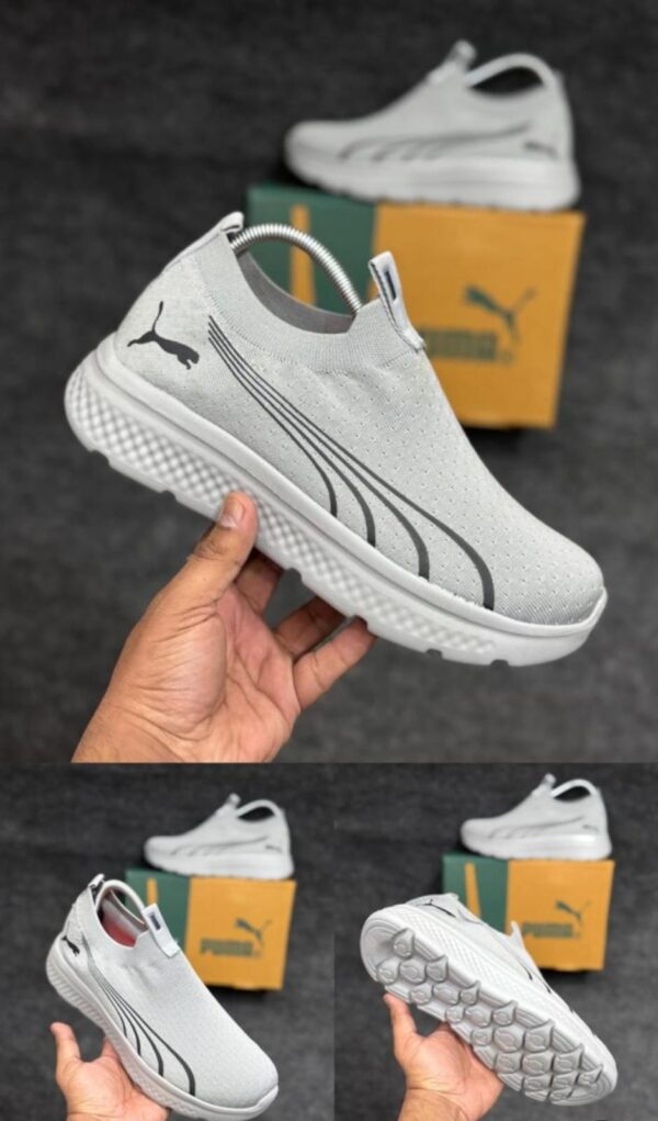 IMPORTED HIGH QUALITY SHOES WITH CREASE PROTECTOR INSIDE HIGH QUALITY AND COMFORT GUARANTEE FOR MENS AND WOMENS ( BA)