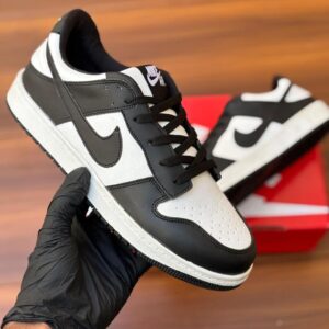 IMPORTED HIGH QUALITY SHOES WITH CREASE PROTECTOR INSIDE HIGH QUALITY AND COMFORT GUARANTEE FOR MENS AND WOMENS ( BA)
