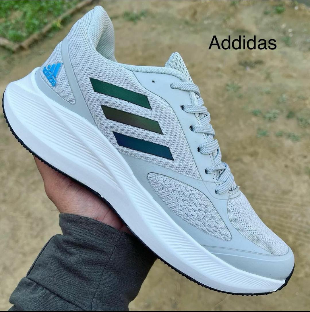 IMPORTED HIGH QUALITY SHOES WITH CREASE PROTECTOR INSIDE HIGH QUALITY AND COMFORT GUARANTEE FOR MENS AND WOMENS ( BA)