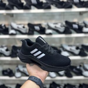 IMPORTED HIGH QUALITY SHOES WITH CREASE PROTECTOR INSIDE HIGH QUALITY AND COMFORT GUARANTEE FOR MENS AND WOMENS ( BA)