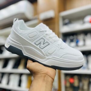 IMPORTED HIGH QUALITY SHOES WITH CREASE PROTECTOR INSIDE HIGH QUALITY AND COMFORT GUARANTEE FOR MENS AND WOMENS ( BA)
