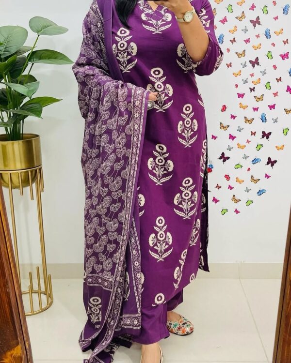 WOMES PARTY WEAR AND FORMAL ALL TIME SUITED KURTIS 3 PIECE SET FOR WOMENS (ROYAL)
